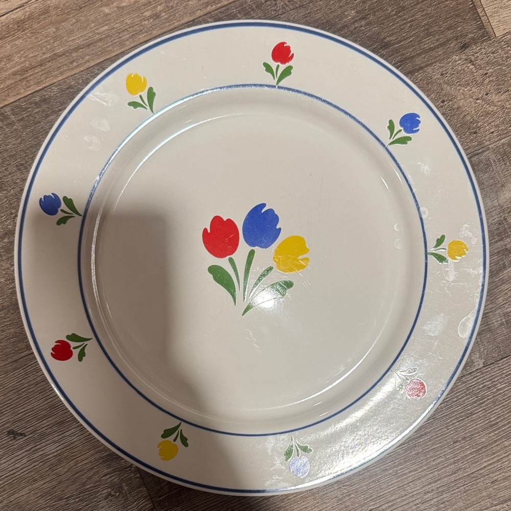 Tulip Tyme stoneware collection Dinner Plate